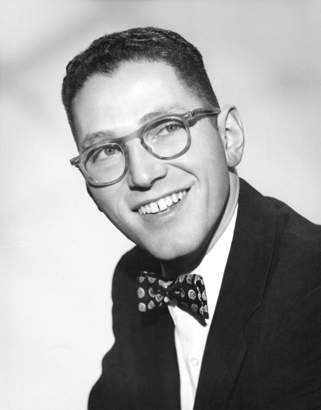 Porträt von Tom Lehrer (1928–2025) – Gedenkseite