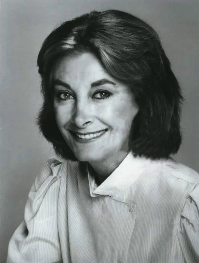 Porträt von Jean Marsh (1934–2025) – Gedenkseite