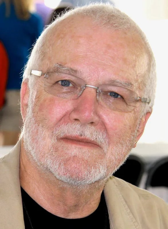 Portrait of Russell Banks (1940–2023) – memorial page