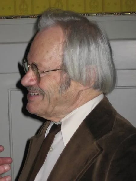 Portrait of Friedrich Cerha (1926–2023) – memorial page