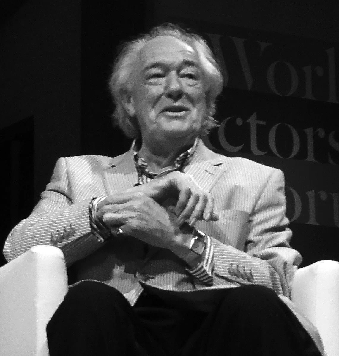 Portrait of Michael Gambon (1940–2023) – memorial page