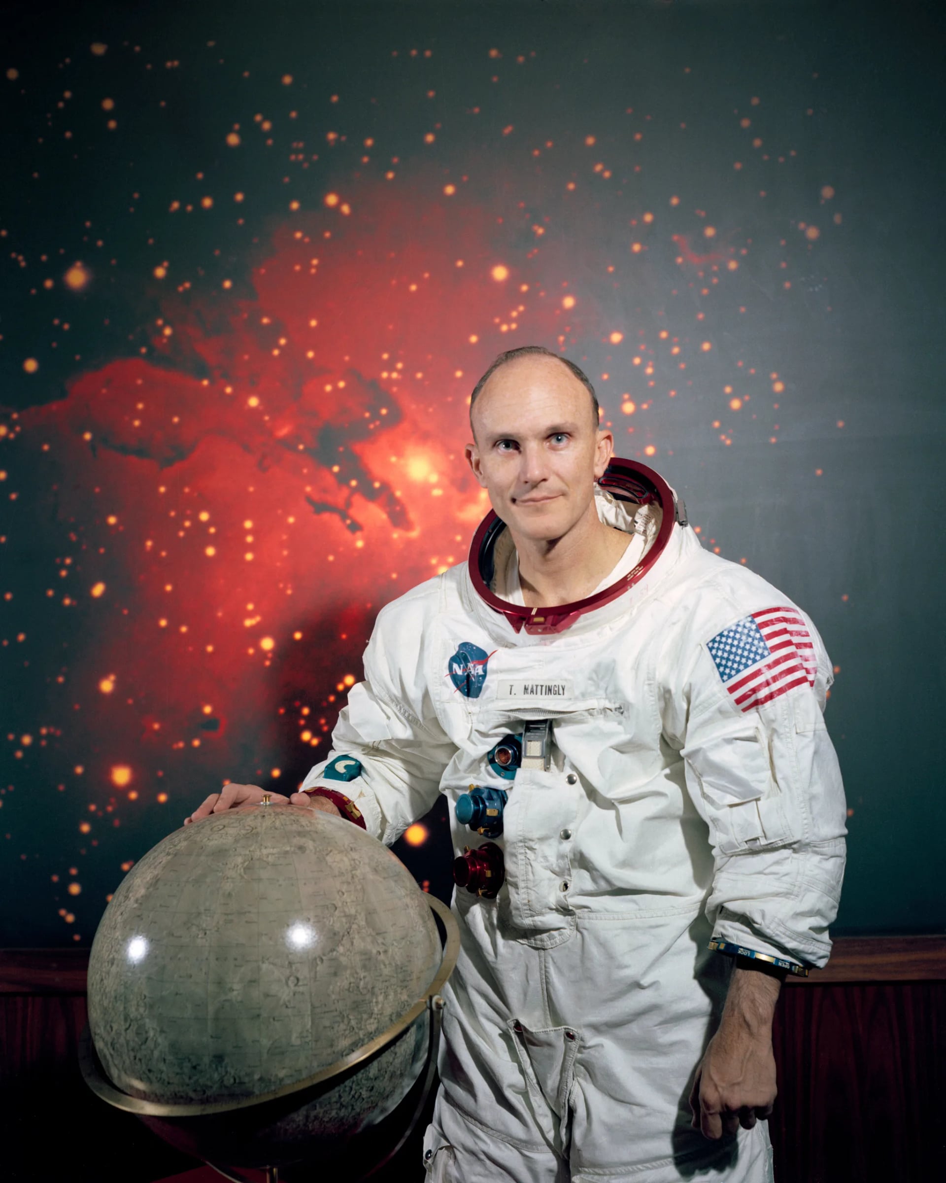 Portrait of Thomas Kenneth Mattingly (1936–2023) – memorial page