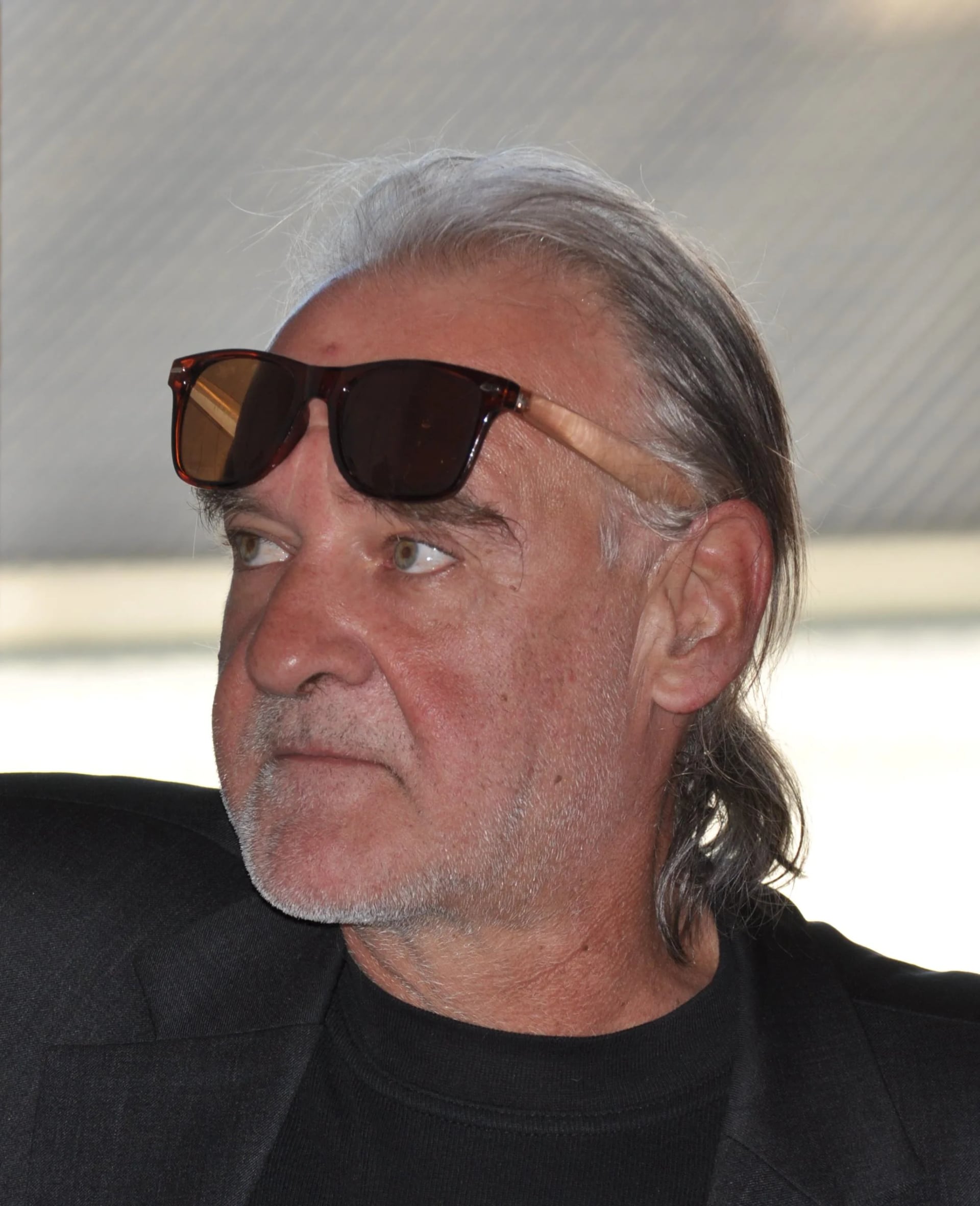 Porträt von Béla Tarr (1955–2026) – Gedenkseite