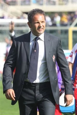 Porträt von Siniša Mihajlović (1969–2022) – Gedenkseite