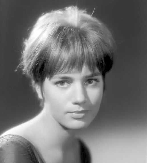 Porträt von Catherine Spaak (1945–2022) – Gedenkseite