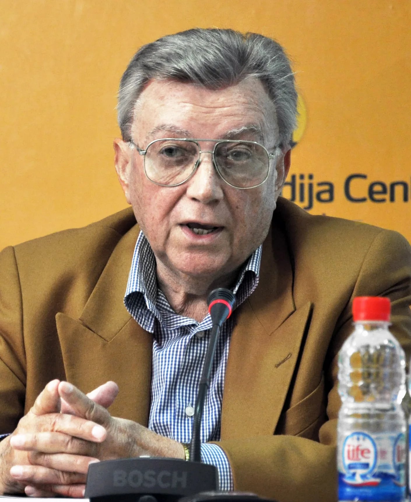 Porträt von Borisav Jović (1928–2021) – Gedenkseite