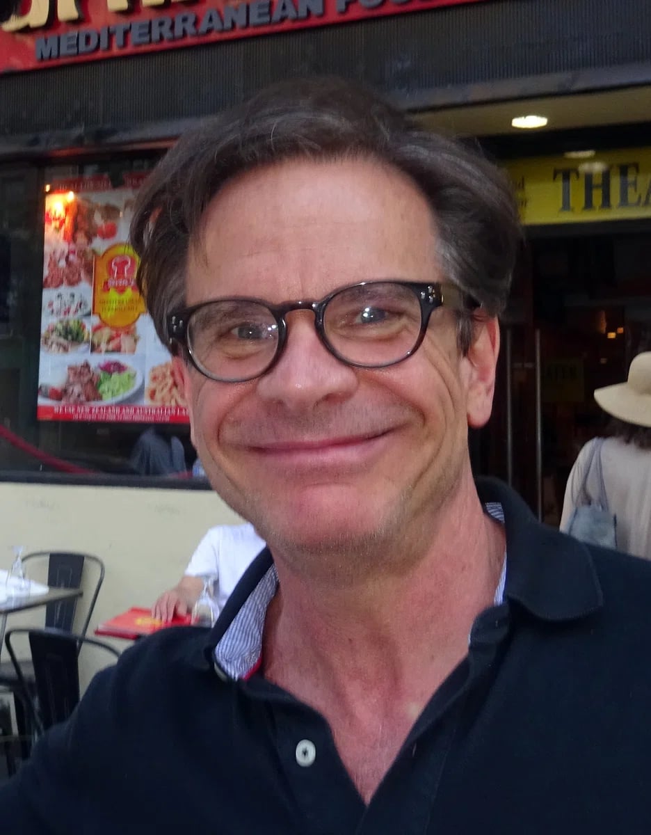 Porträt von Peter Scolari (1955–2021) – Gedenkseite