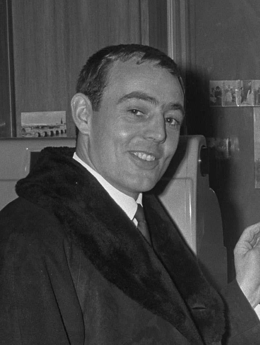 Porträt von Ian St John (1938–2021) – Gedenkseite