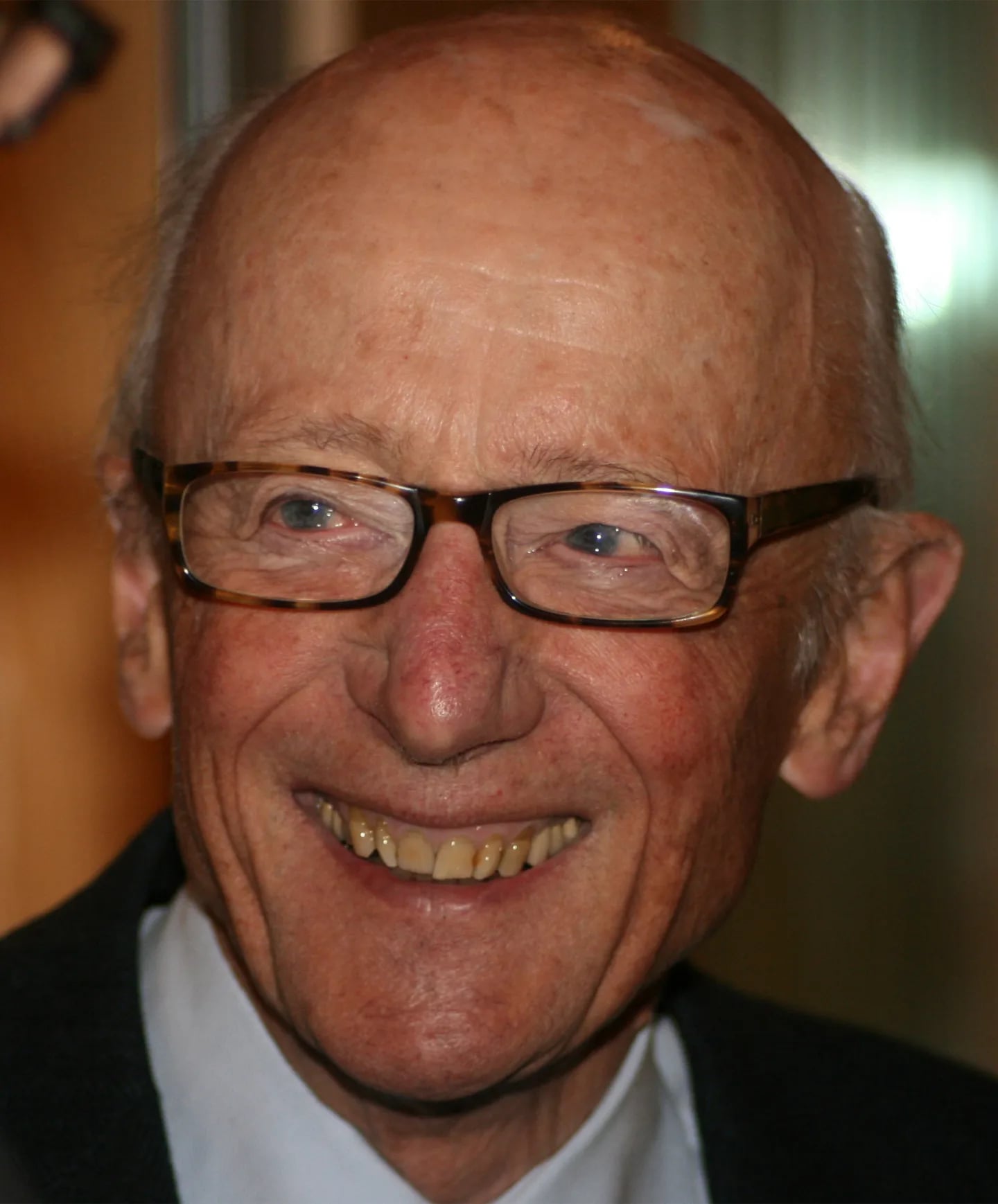 Portrait of Kåre Willoch (1928–2021) – memorial page