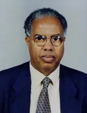 Porträt von Nur Hassan Hussein (1938–2020) – Gedenkseite
