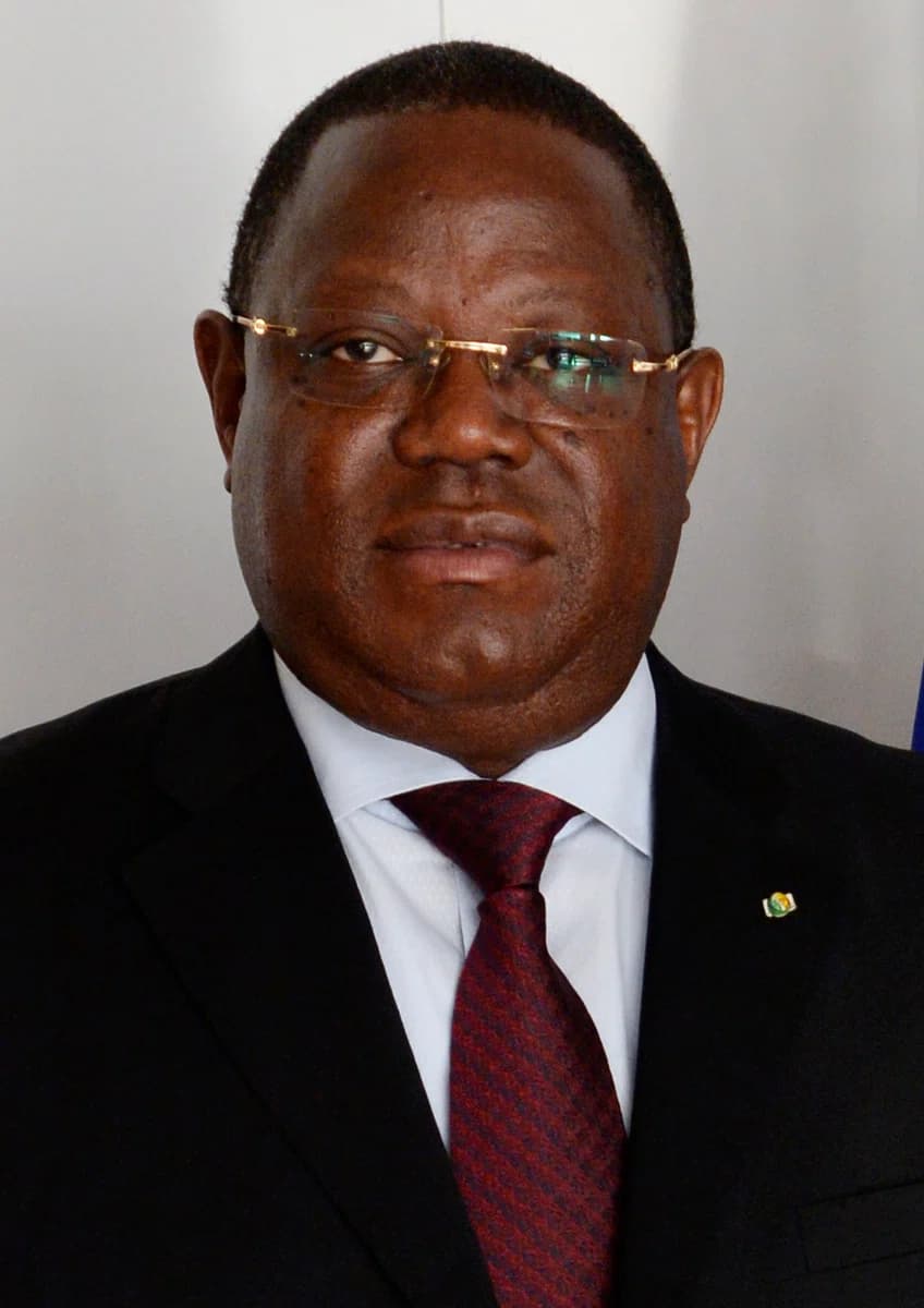 Emmanuel Issoze-Ngondet