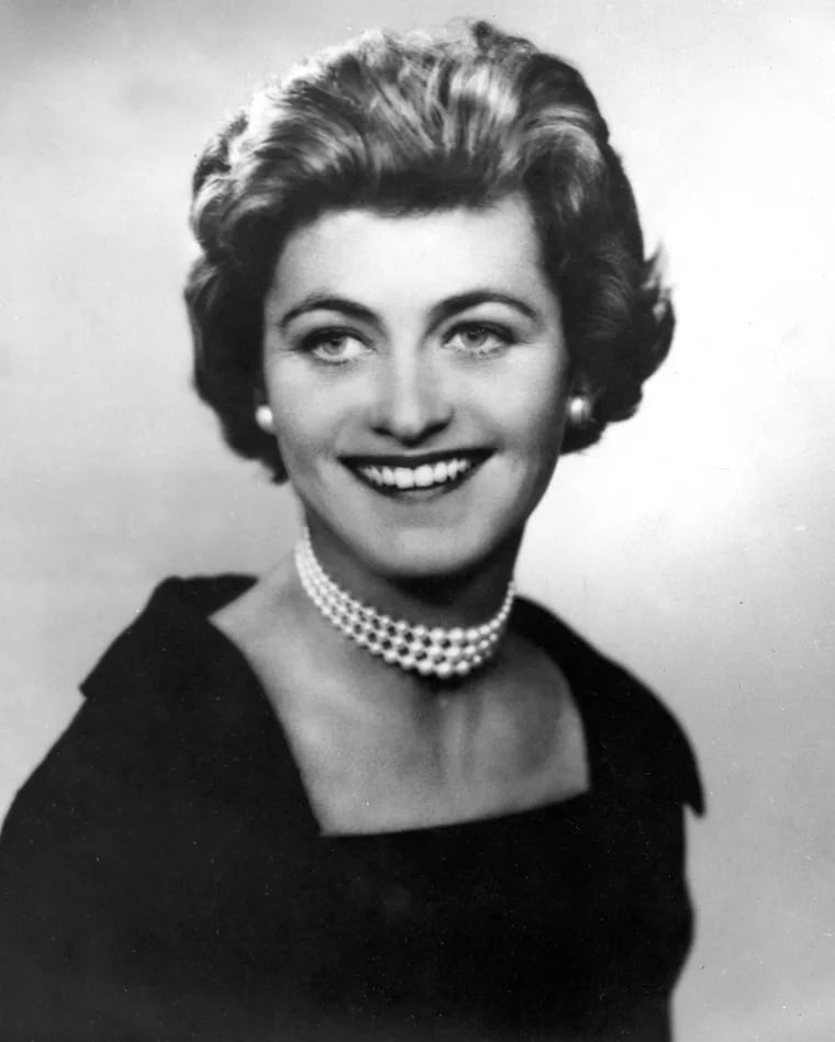 Portrait of Jean Kennedy Smith (1928–2020) – memorial page