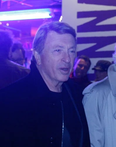 Portrait of Larry Cohen (1936–2019) – memorial page