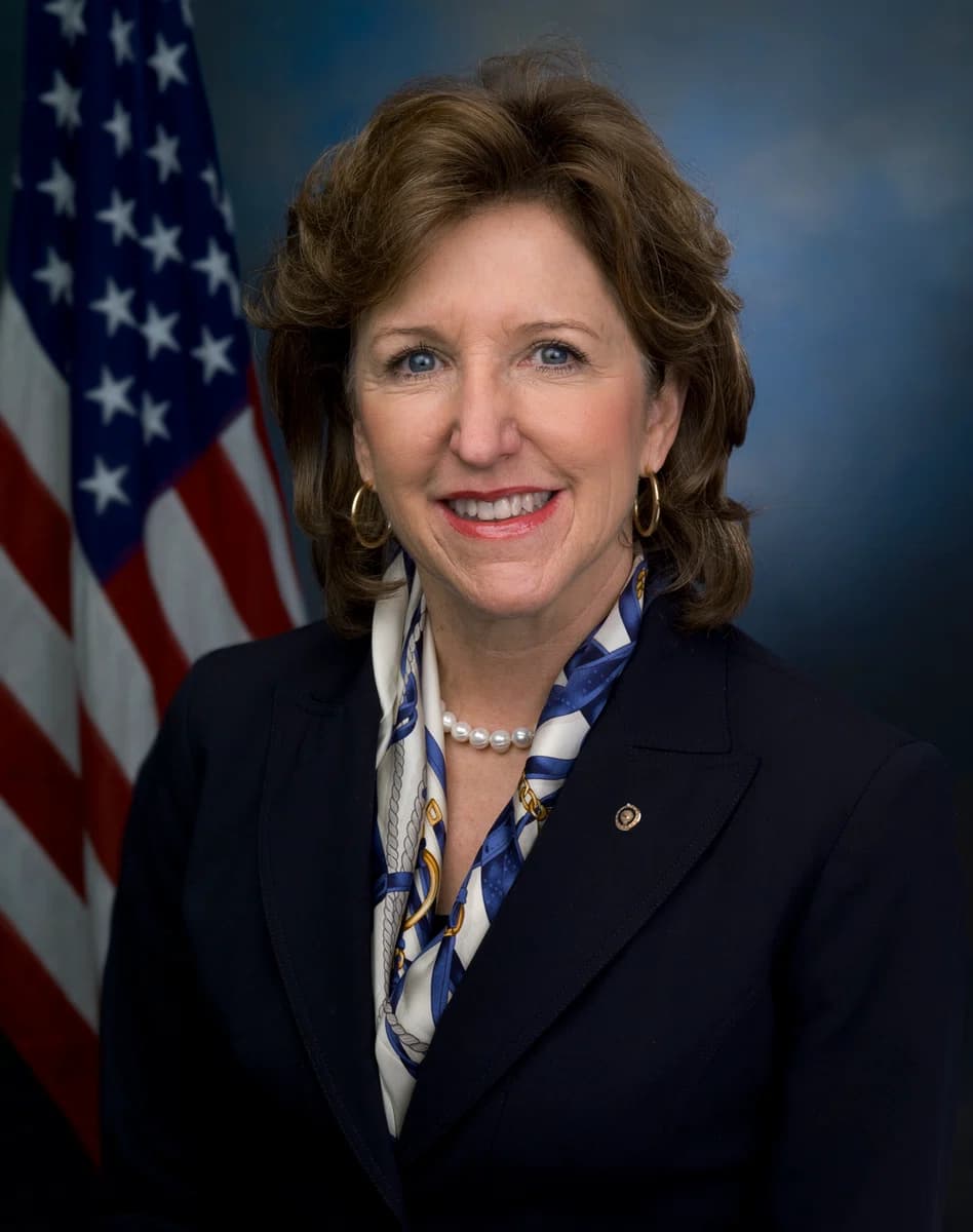 Kay Hagan (geb. Janet Kay Ruthven)