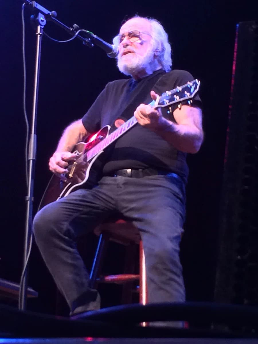Robert Hunter (geb. Robert Christie Burns)