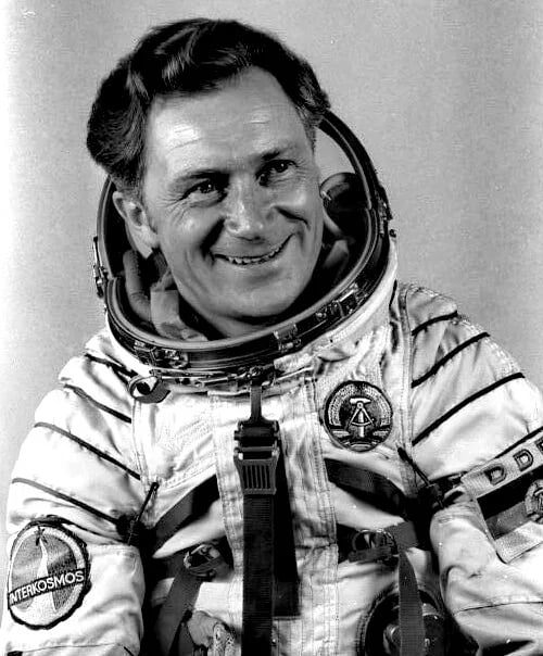 Porträt von Sigmund Jähn (1937–2019) – Gedenkseite