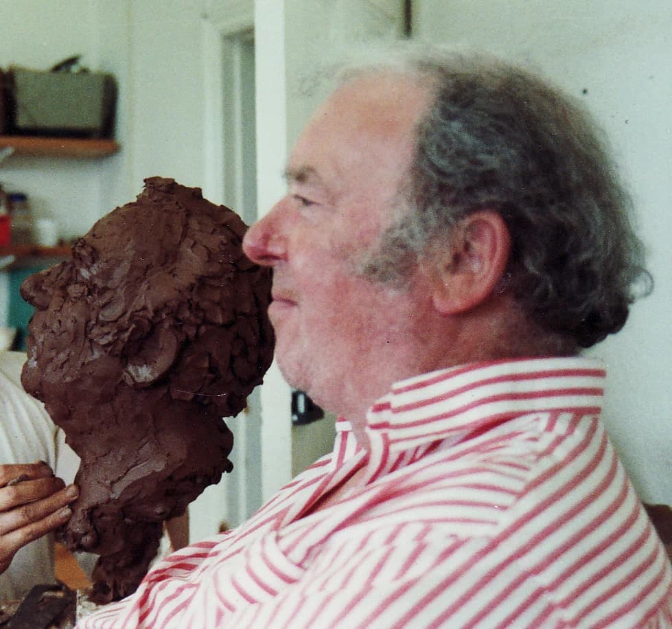 Freddie Jones (née Frederick Charles Jones)