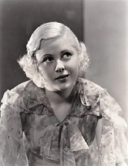 Porträt von Mary Carlisle (1914–2018) – Gedenkseite