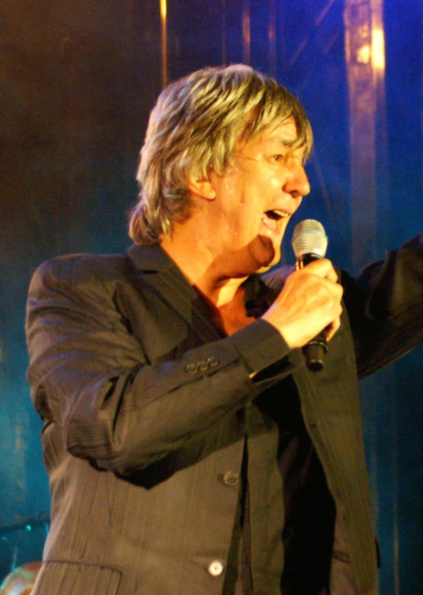 Porträt von Jacques Higelin (1940–2018) – Gedenkseite