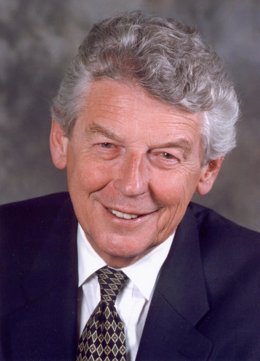 Porträt von Wim Kok (1938–2018) – Gedenkseite