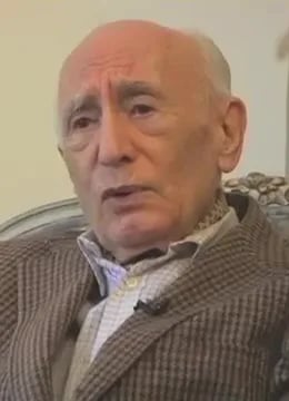 Porträt von Ehsan Yarshater (1920–2018) – Gedenkseite