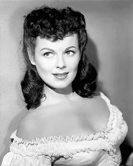 Porträt von Barbara Hale (1922–2017) – Gedenkseite