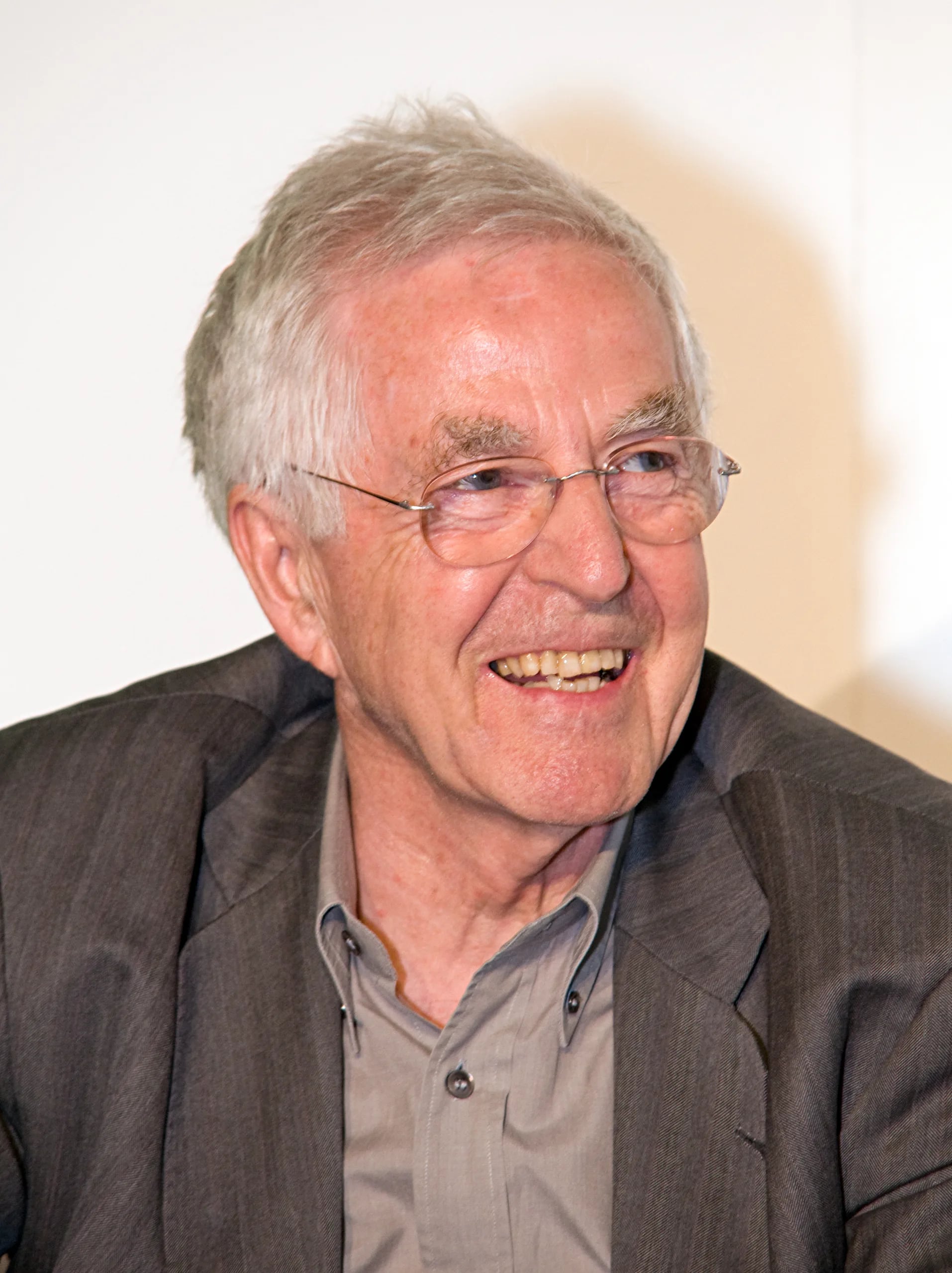 Porträt von Albert Speer junior (1934–2017) – Gedenkseite