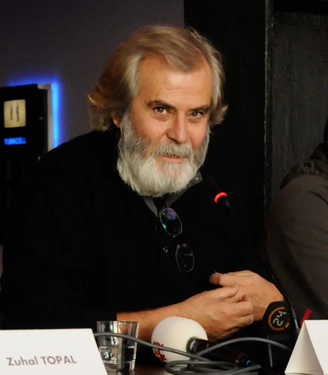 Porträt von Tarık Akan (1949–2016) – Gedenkseite