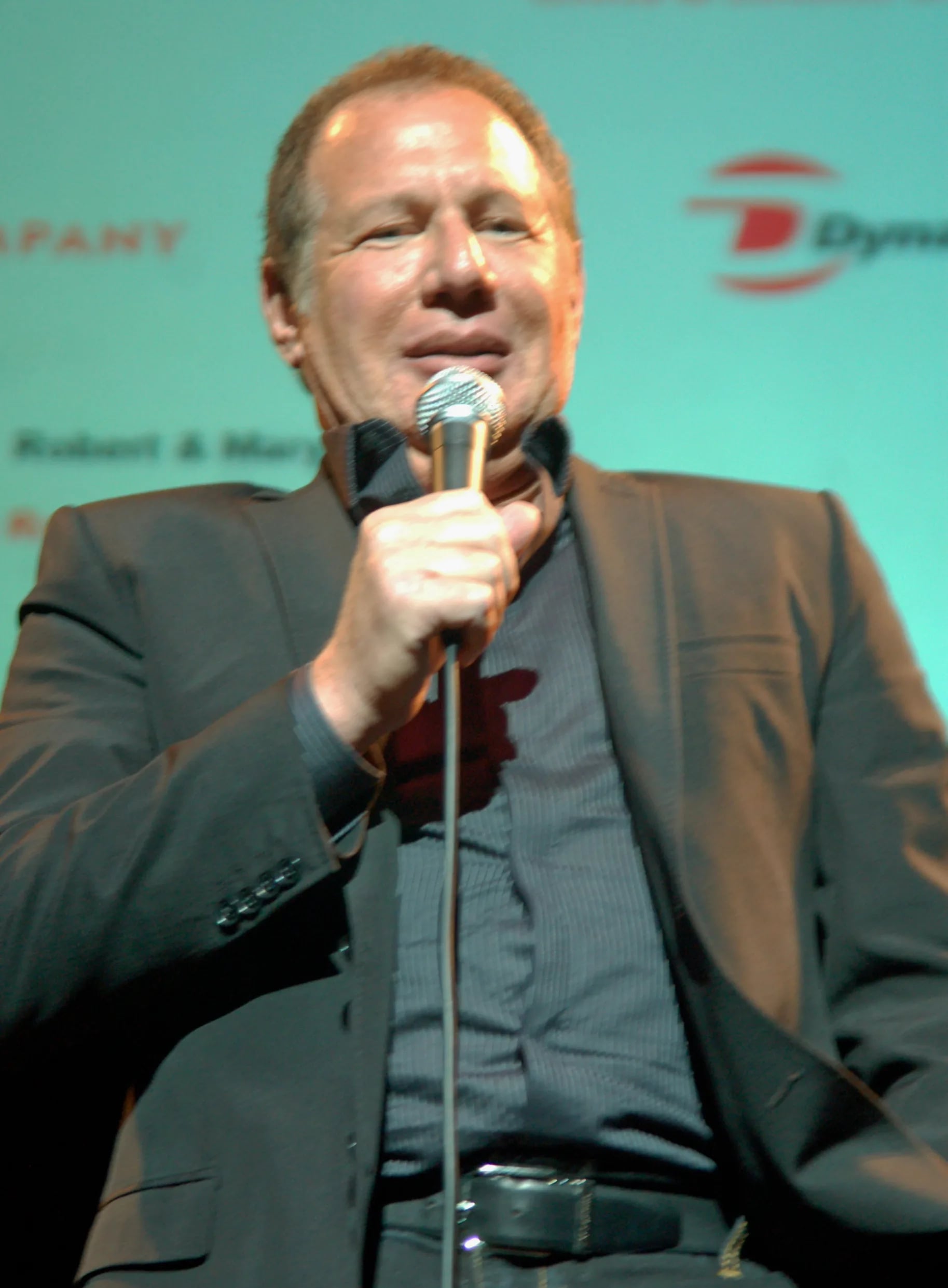 Porträt von Garry Shandling (1949–2016) – Gedenkseite