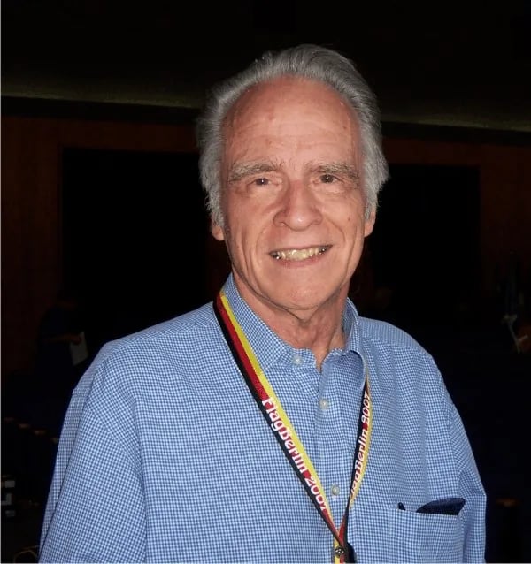 Porträt von Whitney Smith (1940–2016) – Gedenkseite