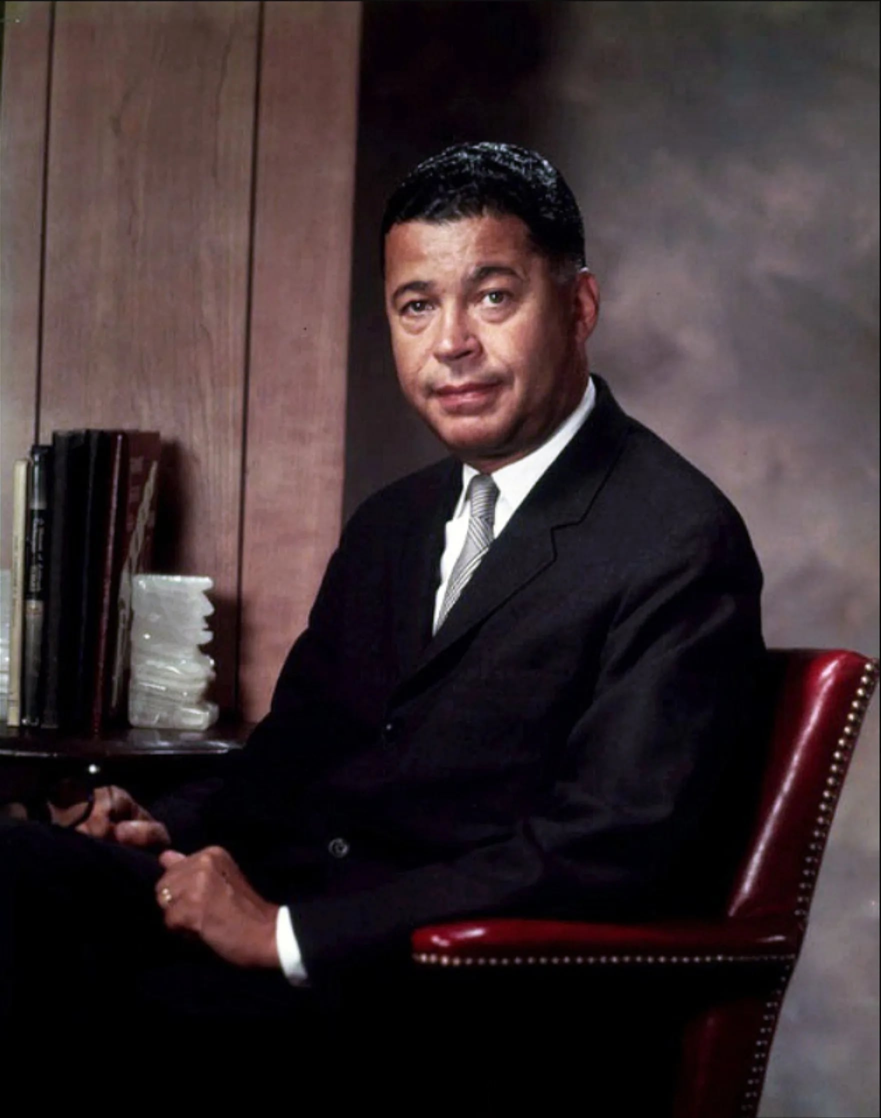 Porträt von Edward Brooke (1856–1921) – Gedenkseite