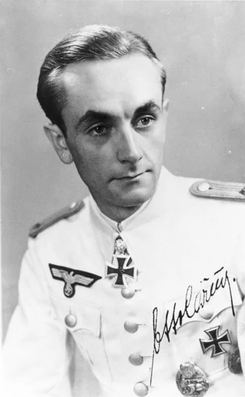 Portrait of Otto Carius (1922–2015) – memorial page