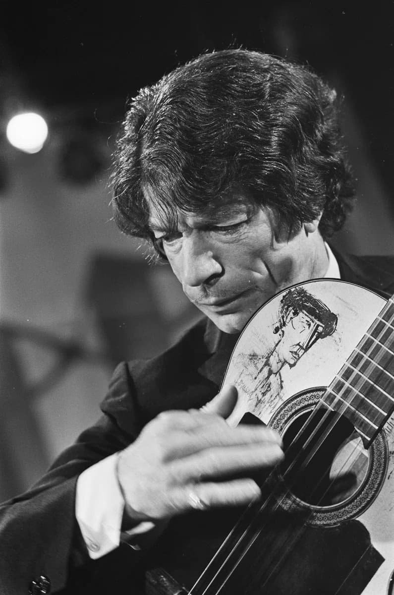 Manitas de Plata (née Ricardo Baliardo)