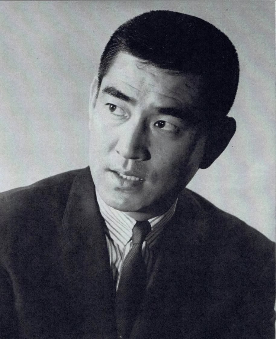 Porträt von Ken Takakura (1931–2014) – Gedenkseite