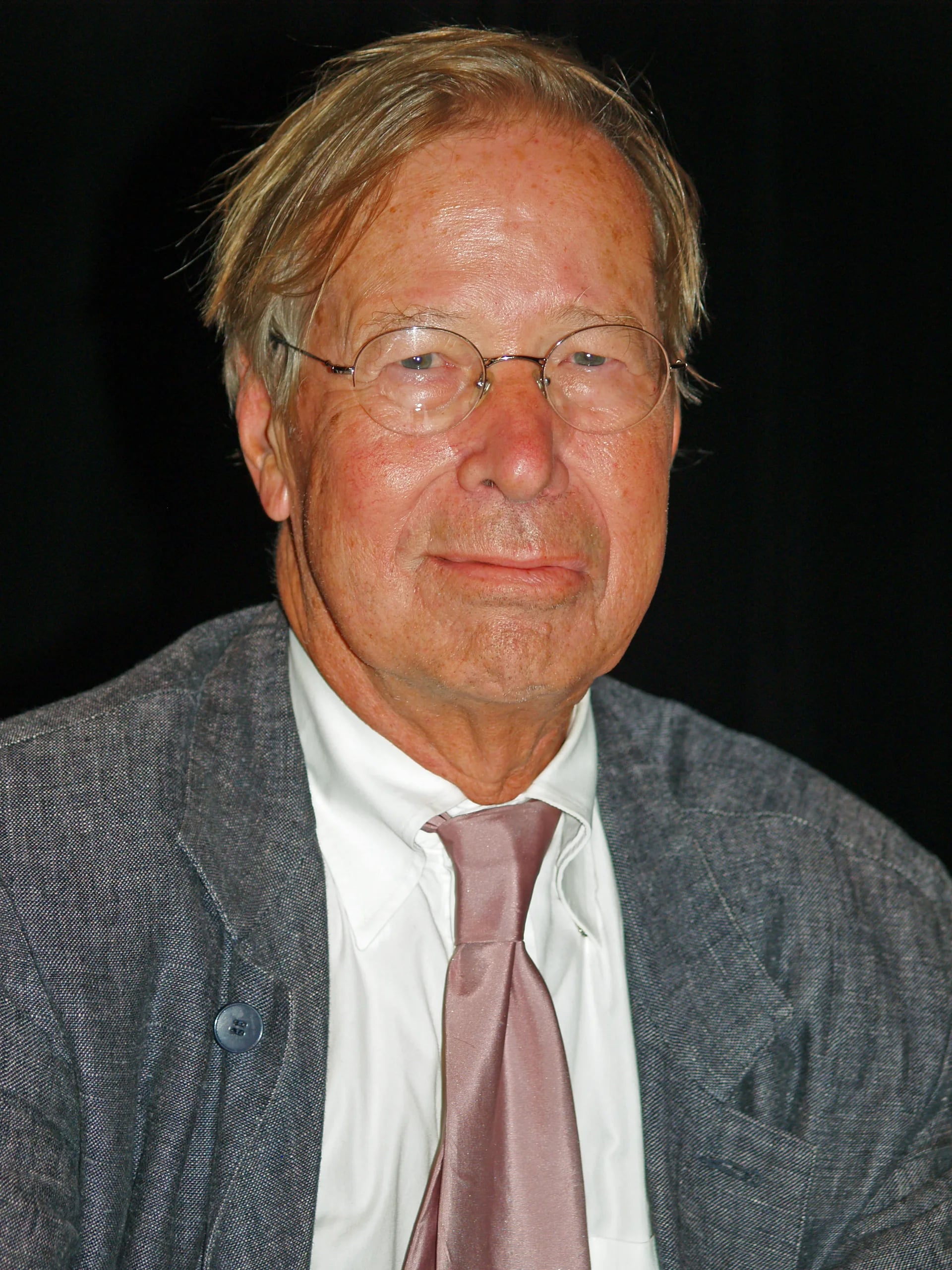 Porträt von Ronald Dworkin (1931–2013) – Gedenkseite