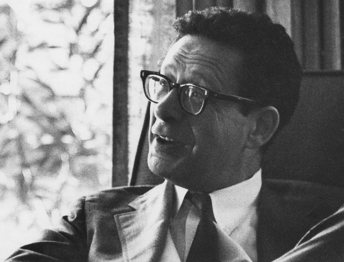 Portrait of Harold Garfinkel (1917–2011) – memorial page