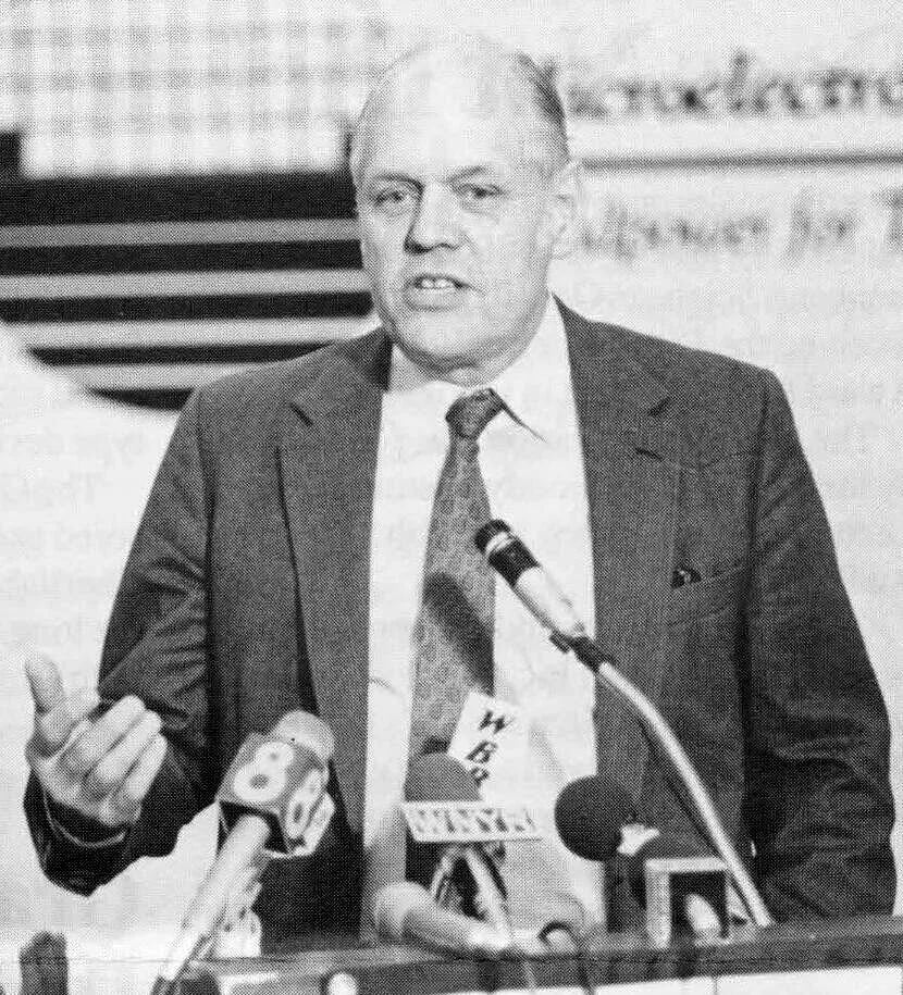 Porträt von Ken Olsen (1926–2011) – Gedenkseite