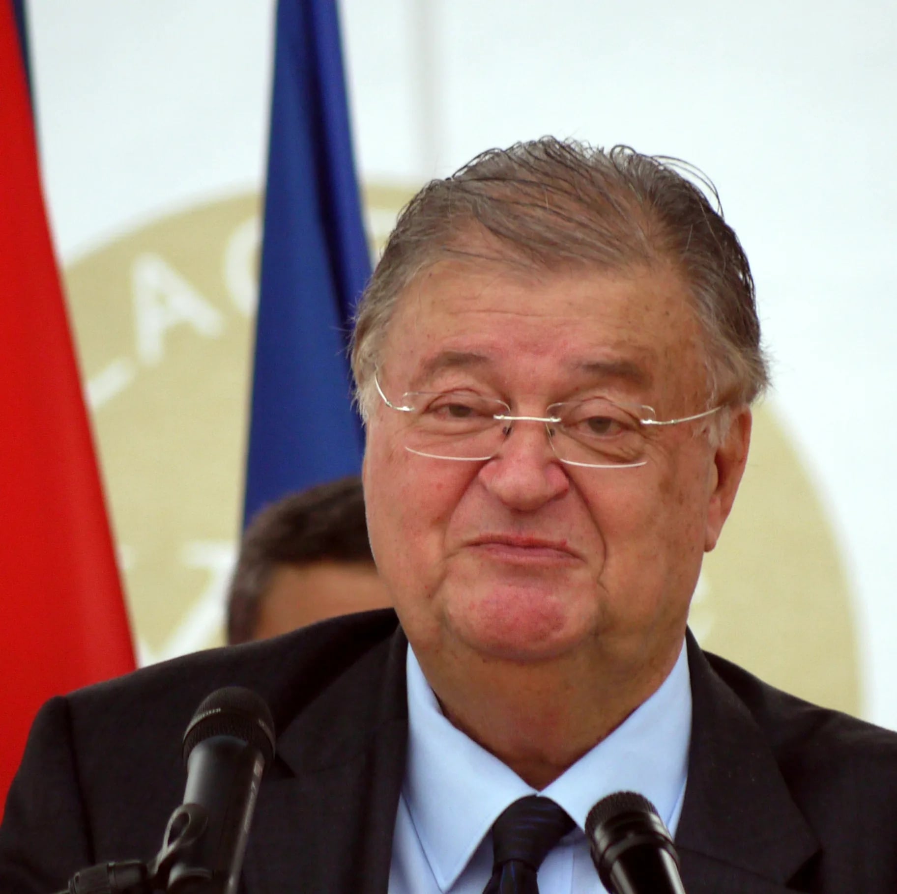 Porträt von Georges Frêche (1938–2010) – Gedenkseite