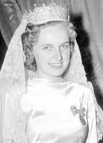 Porträt von Regina Prinzessin von Sachsen-Meiningen (1925–2010) – Gedenkseite