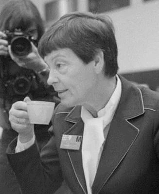 Portrait of Loki Schmidt (1919–2010) – memorial page