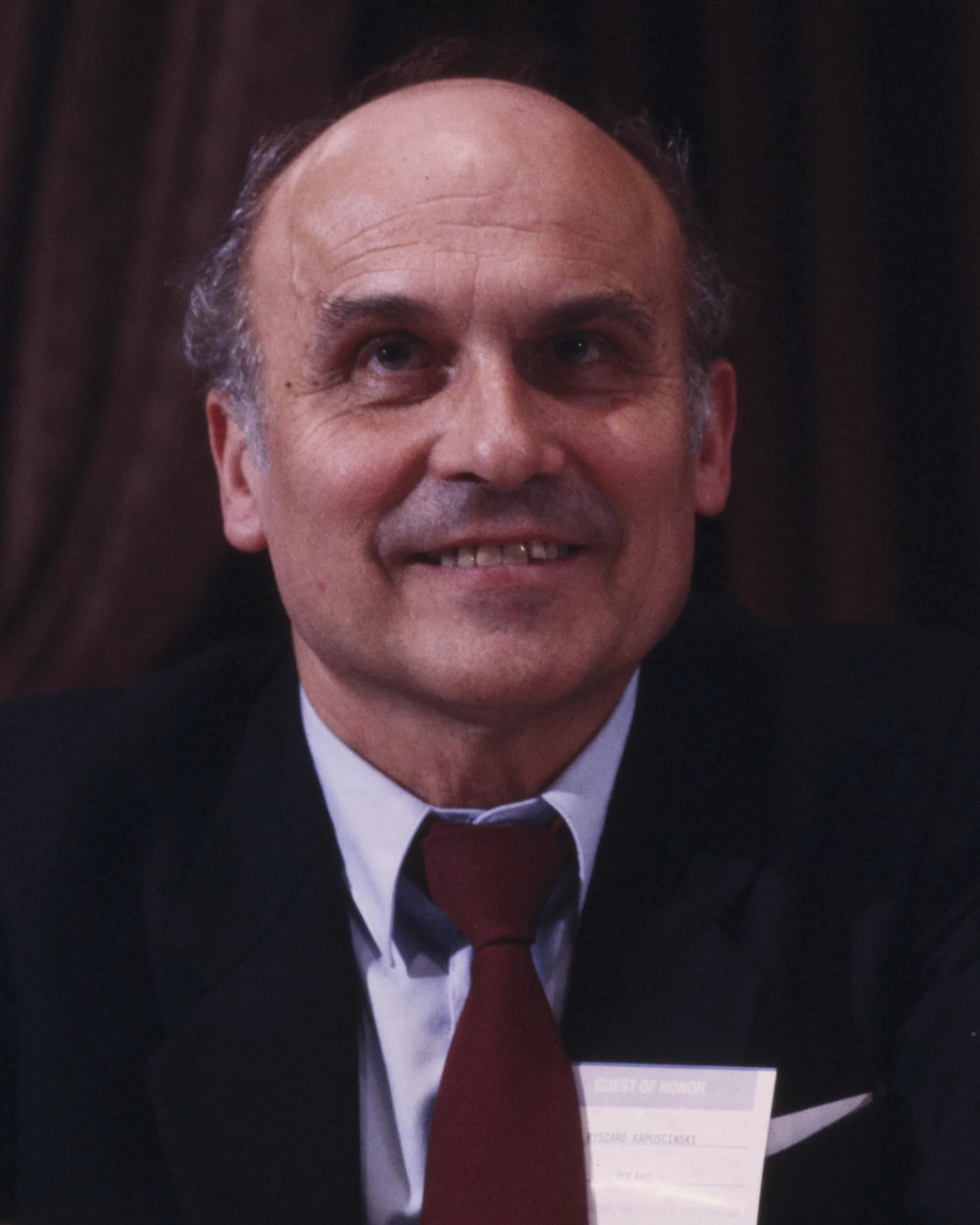Porträt von Ryszard Kapuściński (1932–2007) – Gedenkseite