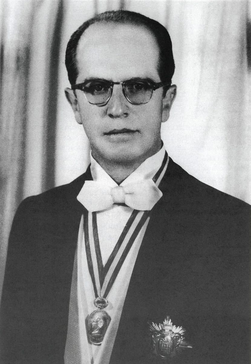 Luis Adolfo Siles Salinas