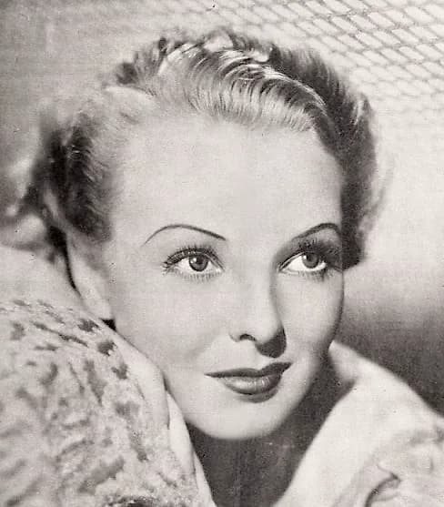 Anna Lee