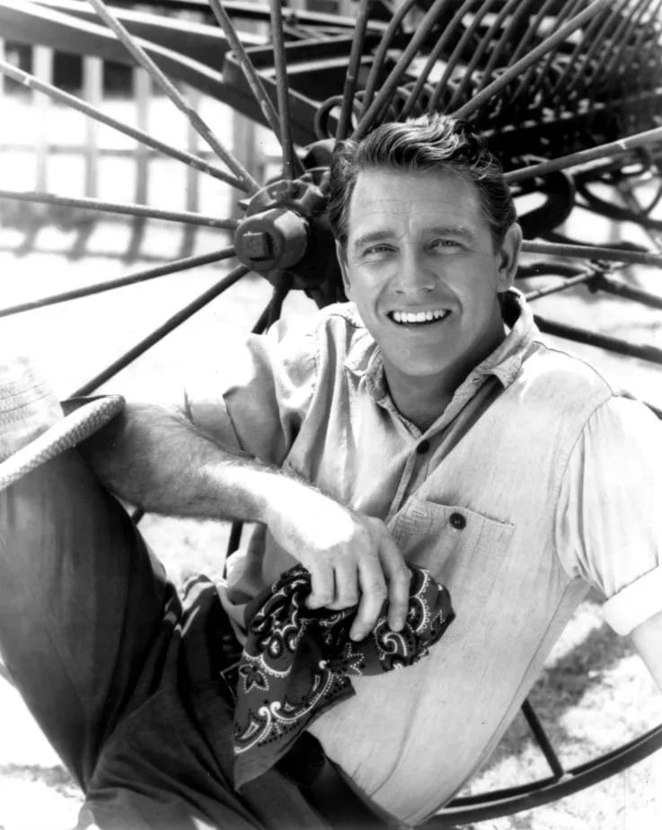 Portrait of Richard Crenna (1926–2003) – memorial page