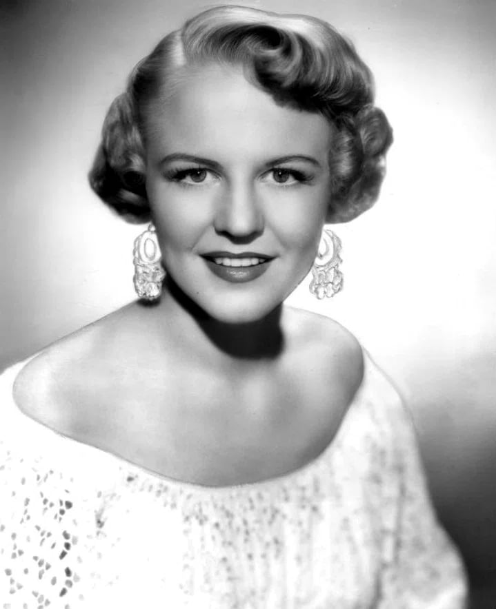 Portrait of Peggy Lee (1920–2002) – memorial page