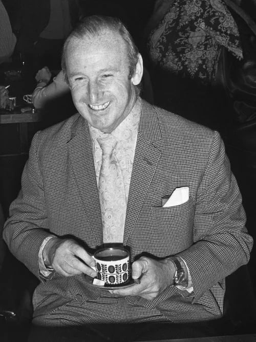 Porträt von Bertie Mee (1918–2001) – Gedenkseite