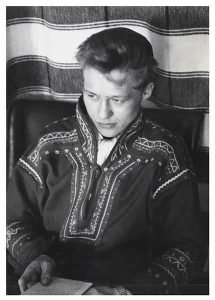 Nils-Aslak Valkeapää