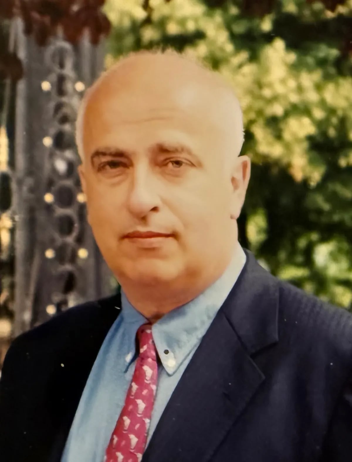 Porträt von Paul Deheuvels (1948–2026) – Gedenkseite
