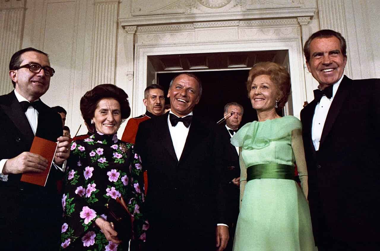 Memorial page of Frank Sinatra (née Francis Albert Sinatra)