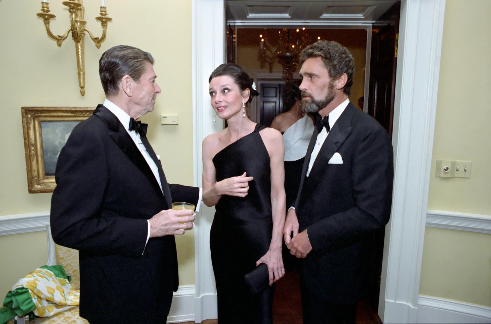 Memorial page of Audrey Hepburn